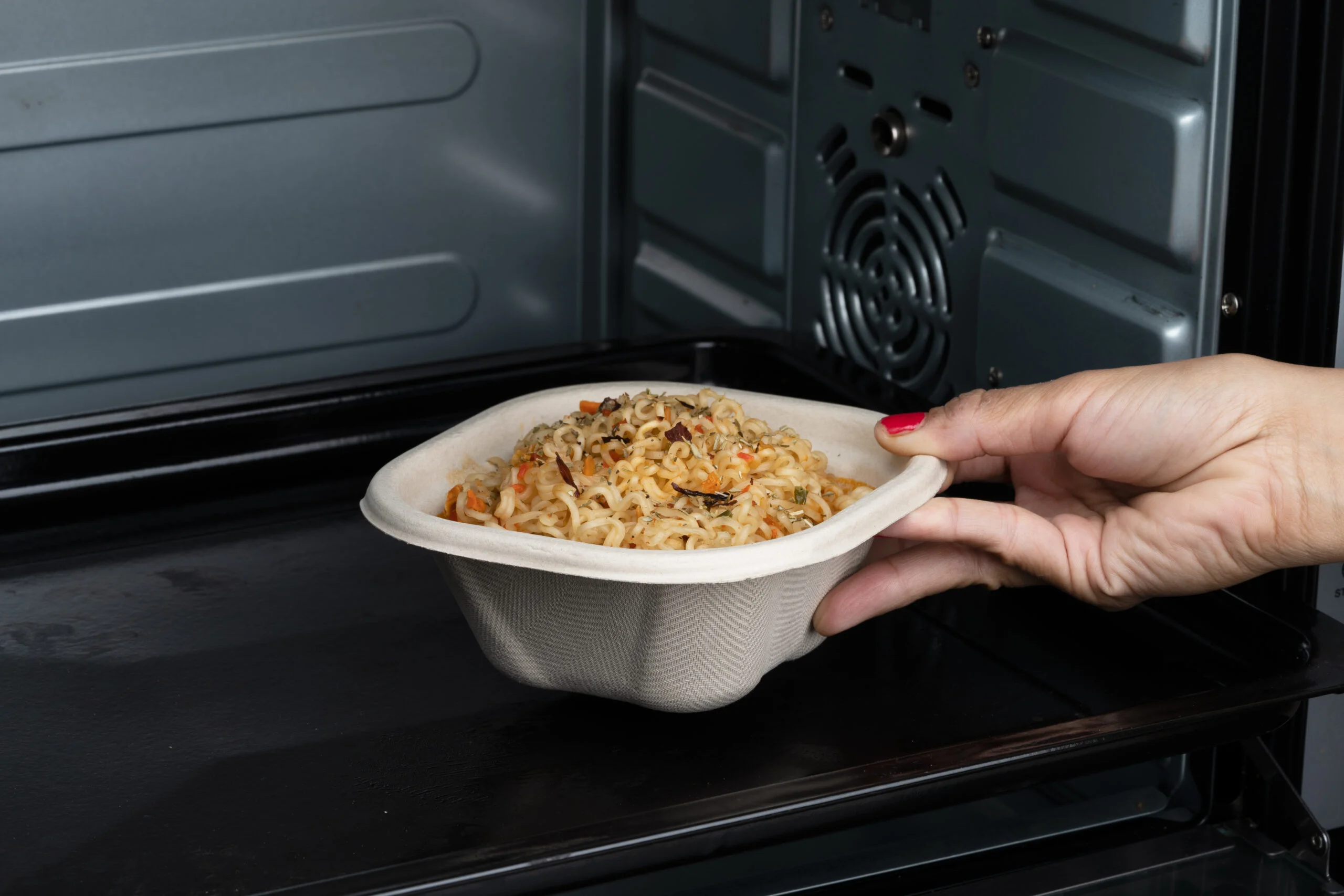 Microwaving Bagasse Products: Safe and Reliable