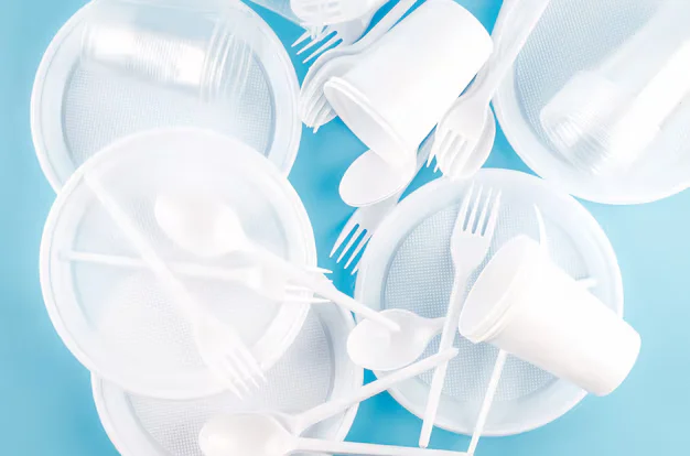 What is Plastic Tableware